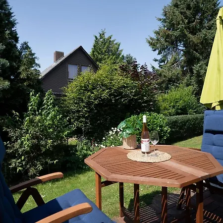 Twinhus Holiday home *